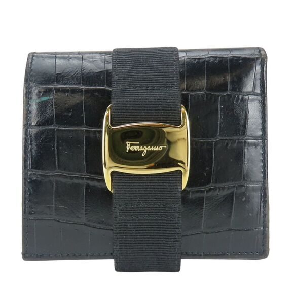 Salvatore Ferragamo Women's Vara Bifold Wallet 223053 in Black Leather with G...